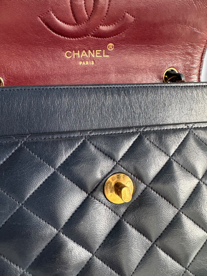 CHANEL Lambskin Quilted Small Single Flap