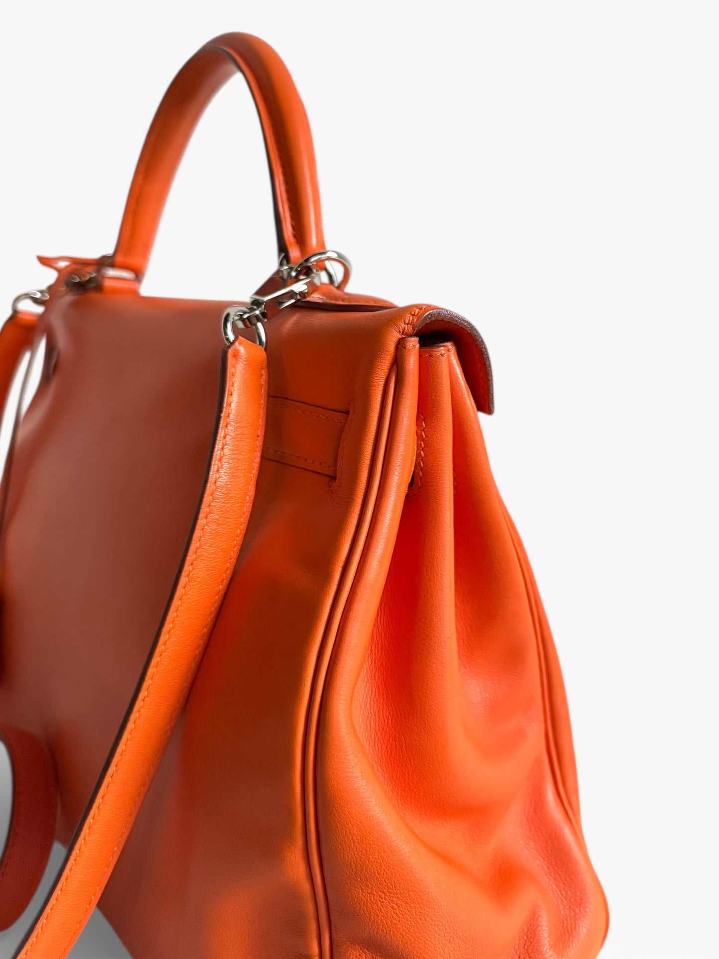 HERMÈS Kelly 32 Gulliver Orange