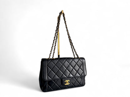 CHANEL Lambskin Quilted Medium Single Flap