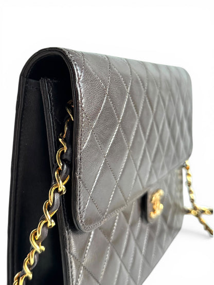 CHANEL Medium Timeless Classic Flap Bag