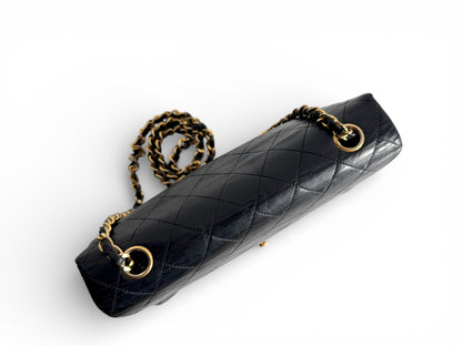 CHANEL Lambskin Vintage Single Flap Bag