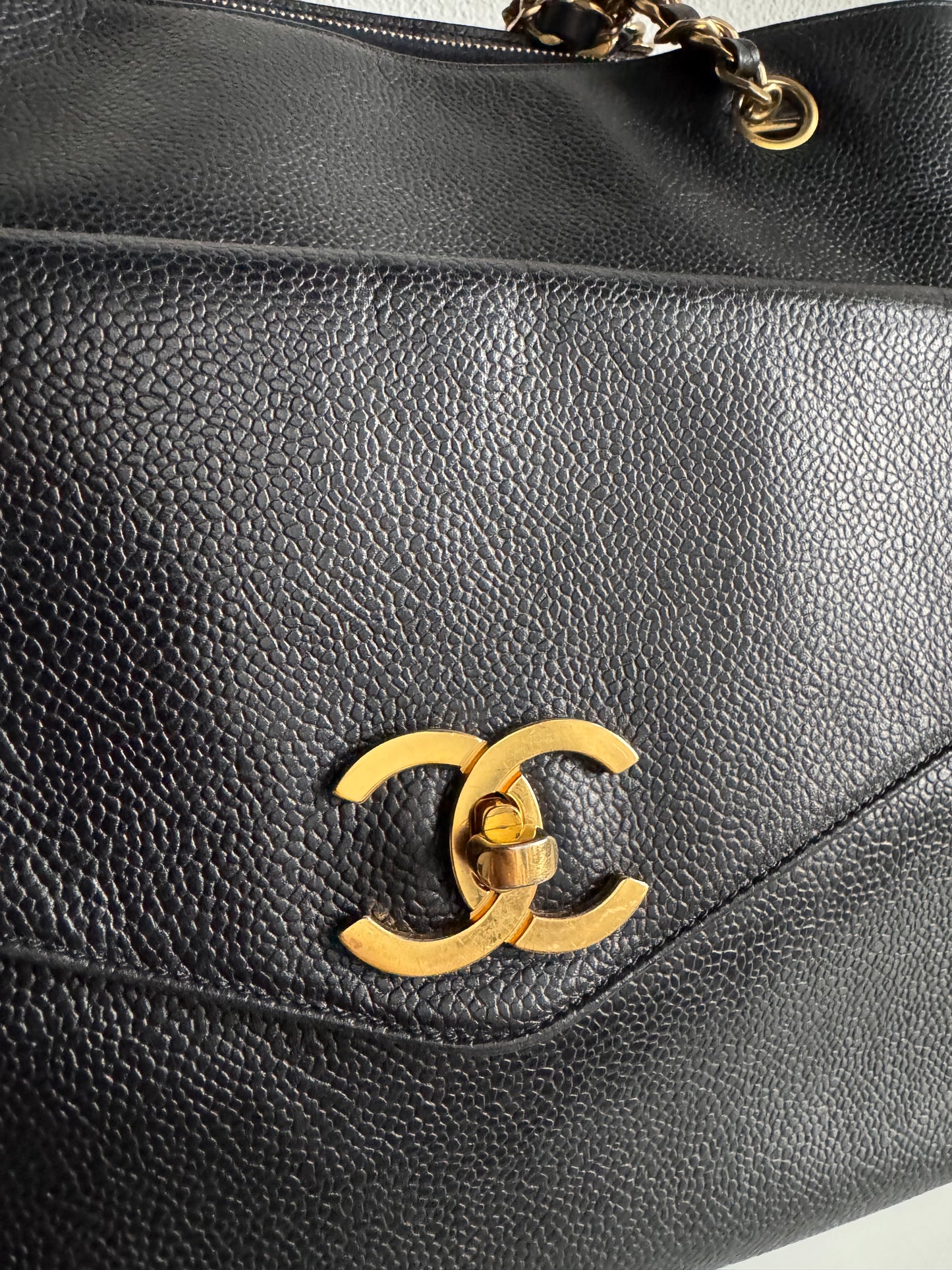 CHANEL Caviar Flap Shoulder Bag