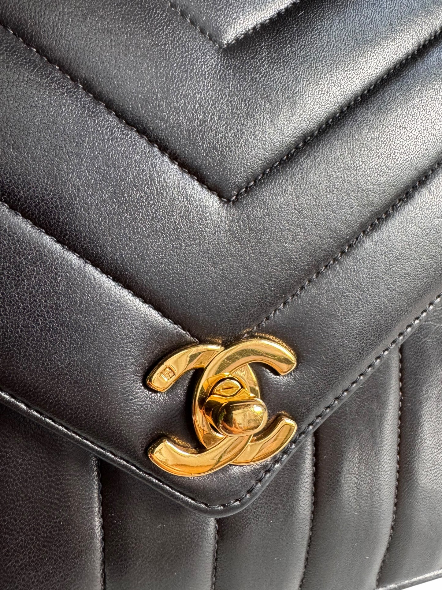 Chanel Lambskin Chevron Single Flap Bag