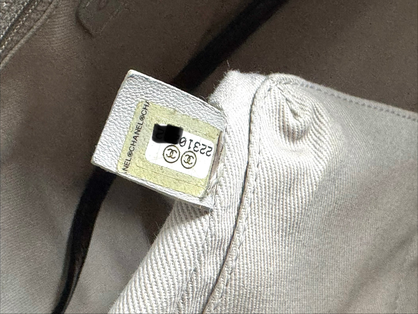 CHANEL Glazed Calfskin Small Deauville Tote