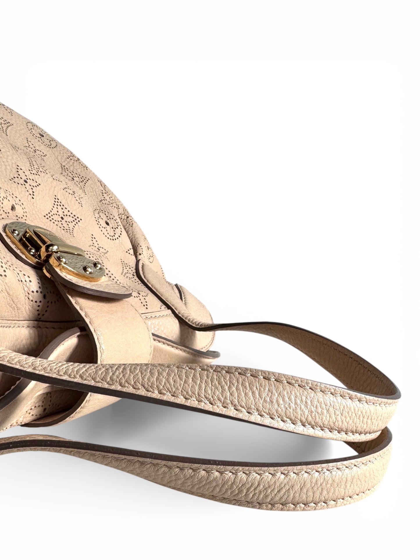 LOUIS VUITTON Mahina Cirrus PM