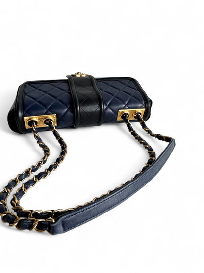 CHANEL Lambskin Quilted Medium Elegant CC Flap Tasche