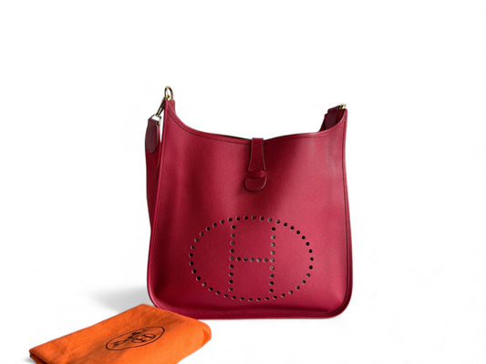 HERMES Courchevel Evelyne GM Rouge