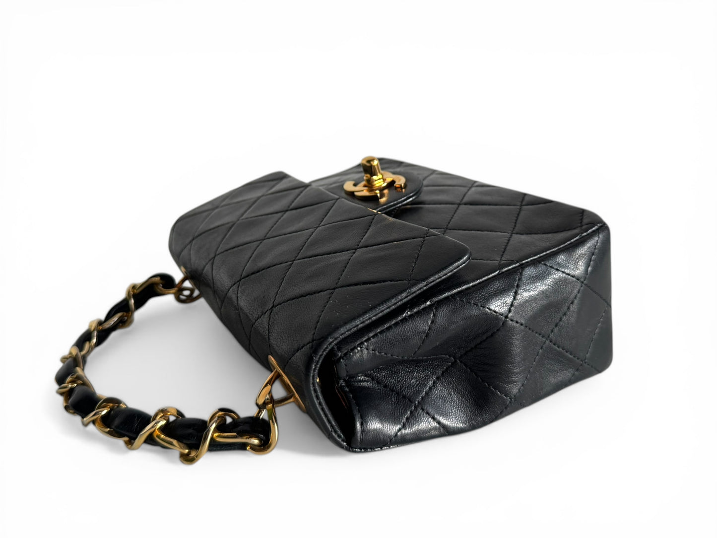 CHANEL Lambskin Mini Flap Chain Handle Bag
