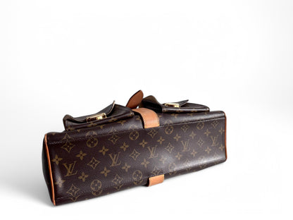 LOUIS VUITTON Monogram Manhattan GM