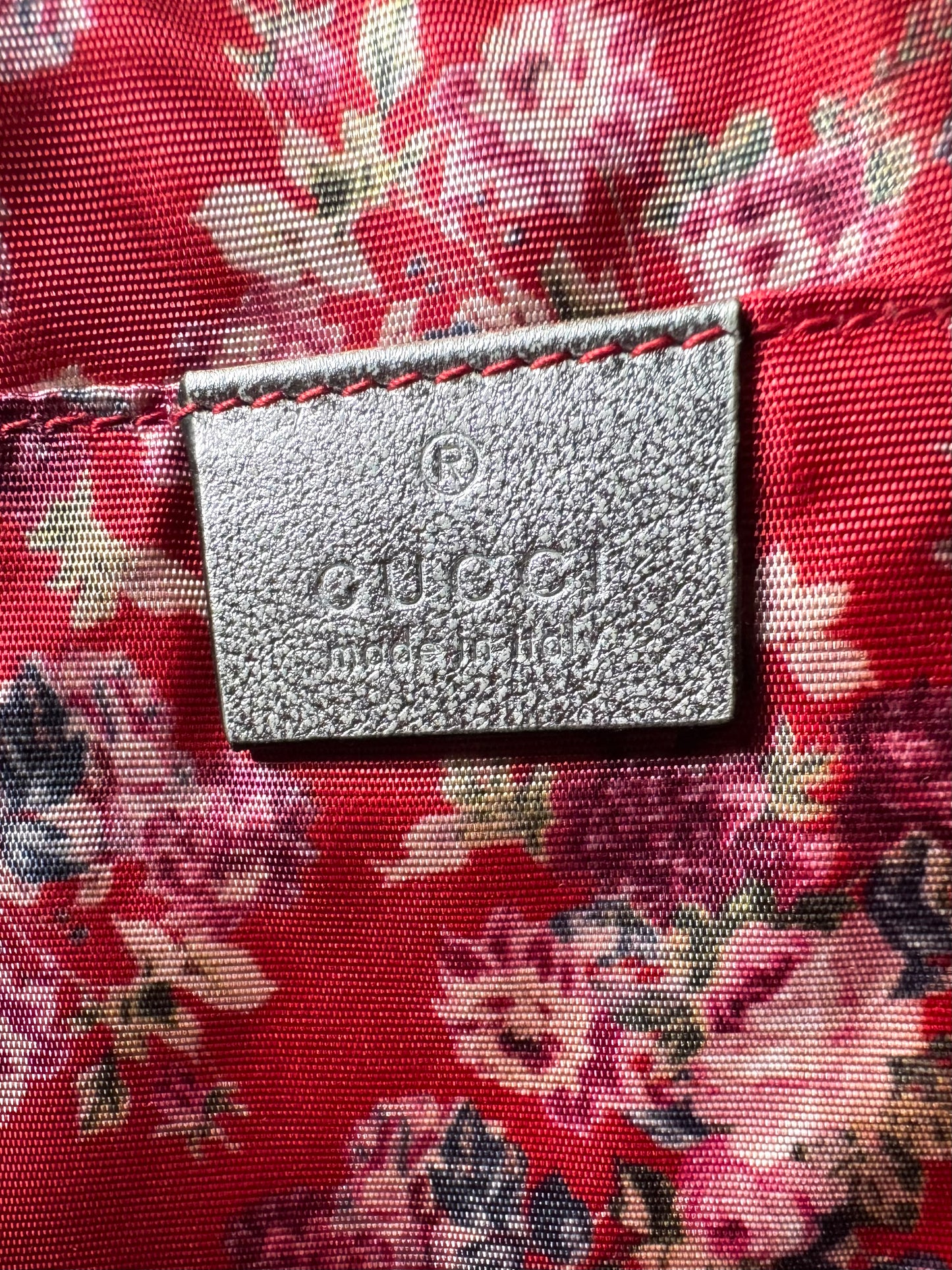 GUCCI Laminated Nappa Trapuntata Small Zumi Shoulder Bag