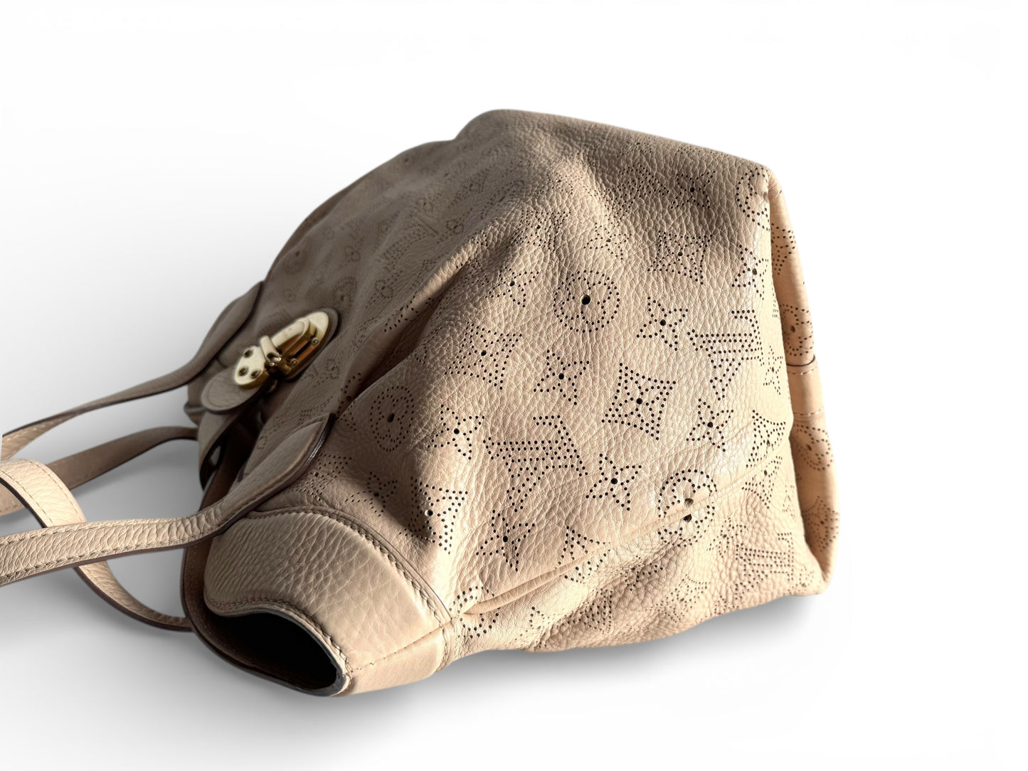 LOUIS VUITTON Mahina Cirrus PM