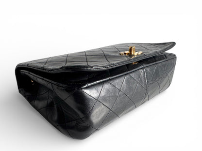 CHANEL Lambskin Vintage Single Flap Bag