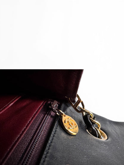 CHANEL Lambskin Quilted Small Single Flap