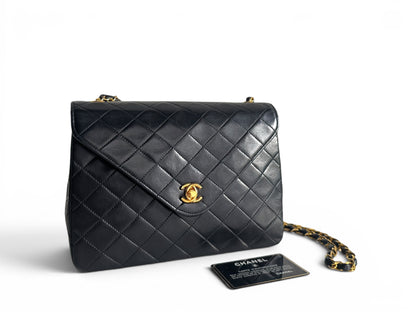 CHANEL Lambskin Diamond Stitch Envelope Single Flap