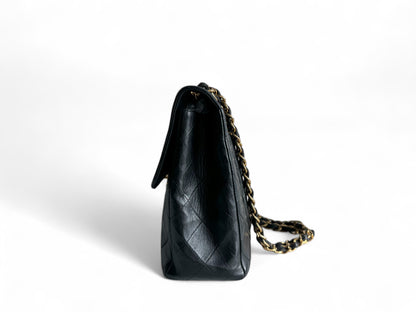 CHANEL Lambskin Quilted Jumbo Single Flap