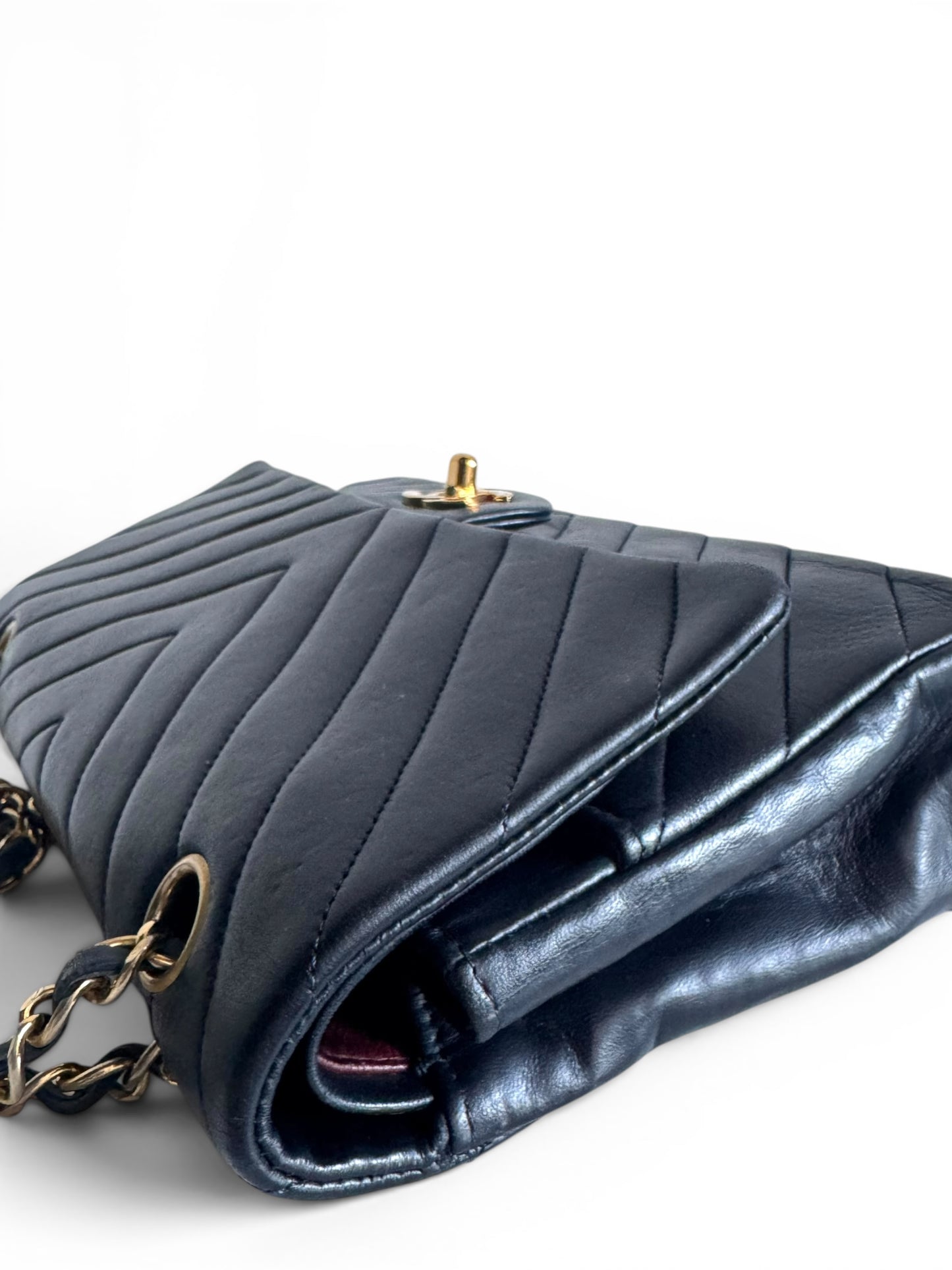 CHANEL Lambskin Chevron Medium Double Flap Bag