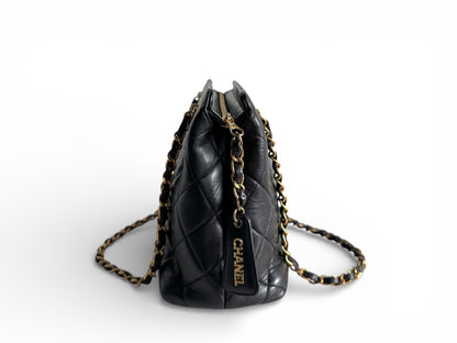 CHANEL Lambskin Quilted Shoulder Bag