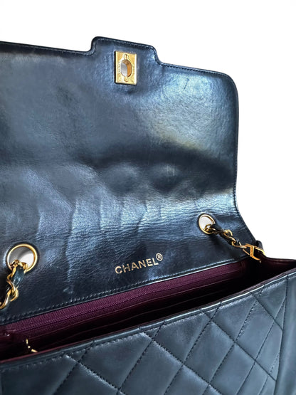 CHANEL Classic Lambskin Single Flap