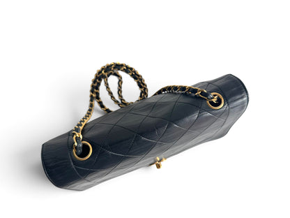 CHANEL Classic Lambskin Single Flap