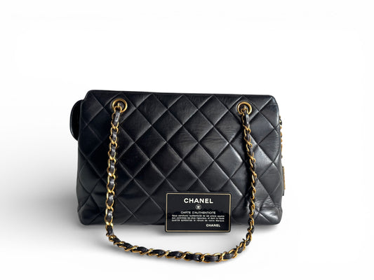 CHANEL Lambskin Quilted Shoulder Bag