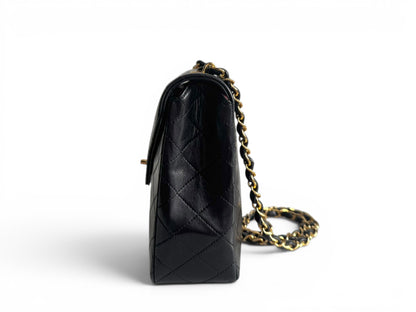 CHANEL Lambskin Diamond Stitch Envelope Single Flap