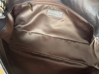 CHANEL Metallic Calfskin Degrade East West Flap