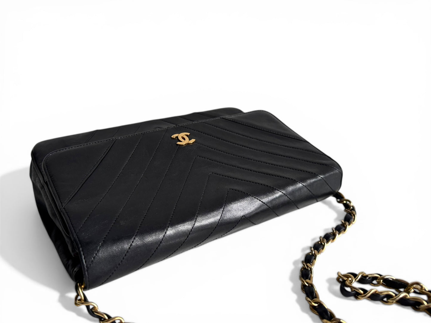 CHANEL Lambskin Chevron Flap Chain Shoulder Bag