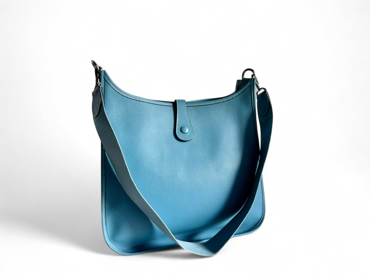 HERMES Courchevel Evelyne GM Blue Jean