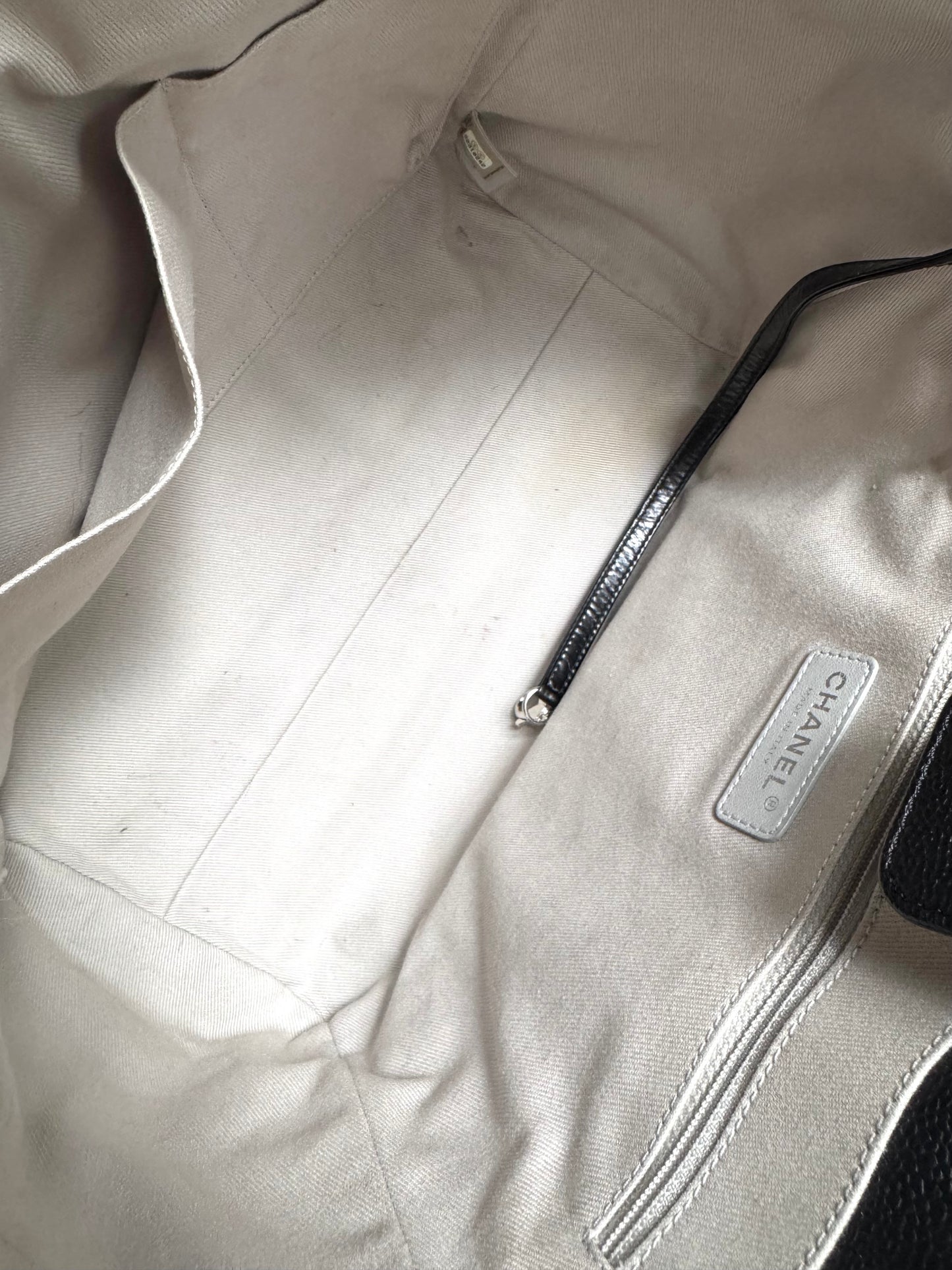 CHANEL Glazed Calfskin Small Deauville Tote