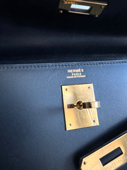 HERMÈS Box Kelly 32