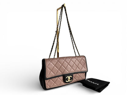 CHANEL Calfskin Quilted Medium Graphic Flap