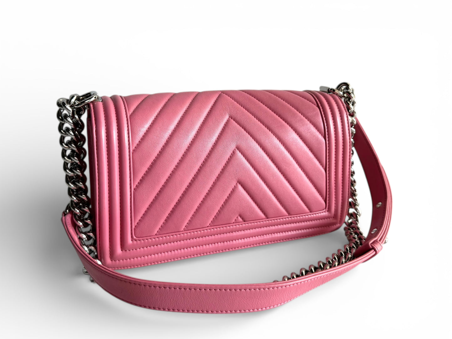 CHANEL Lambskin Chevron Quilted Medium Boy Flap