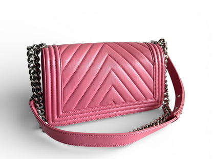 CHANEL Lambskin Chevron Quilted Medium Boy Flap