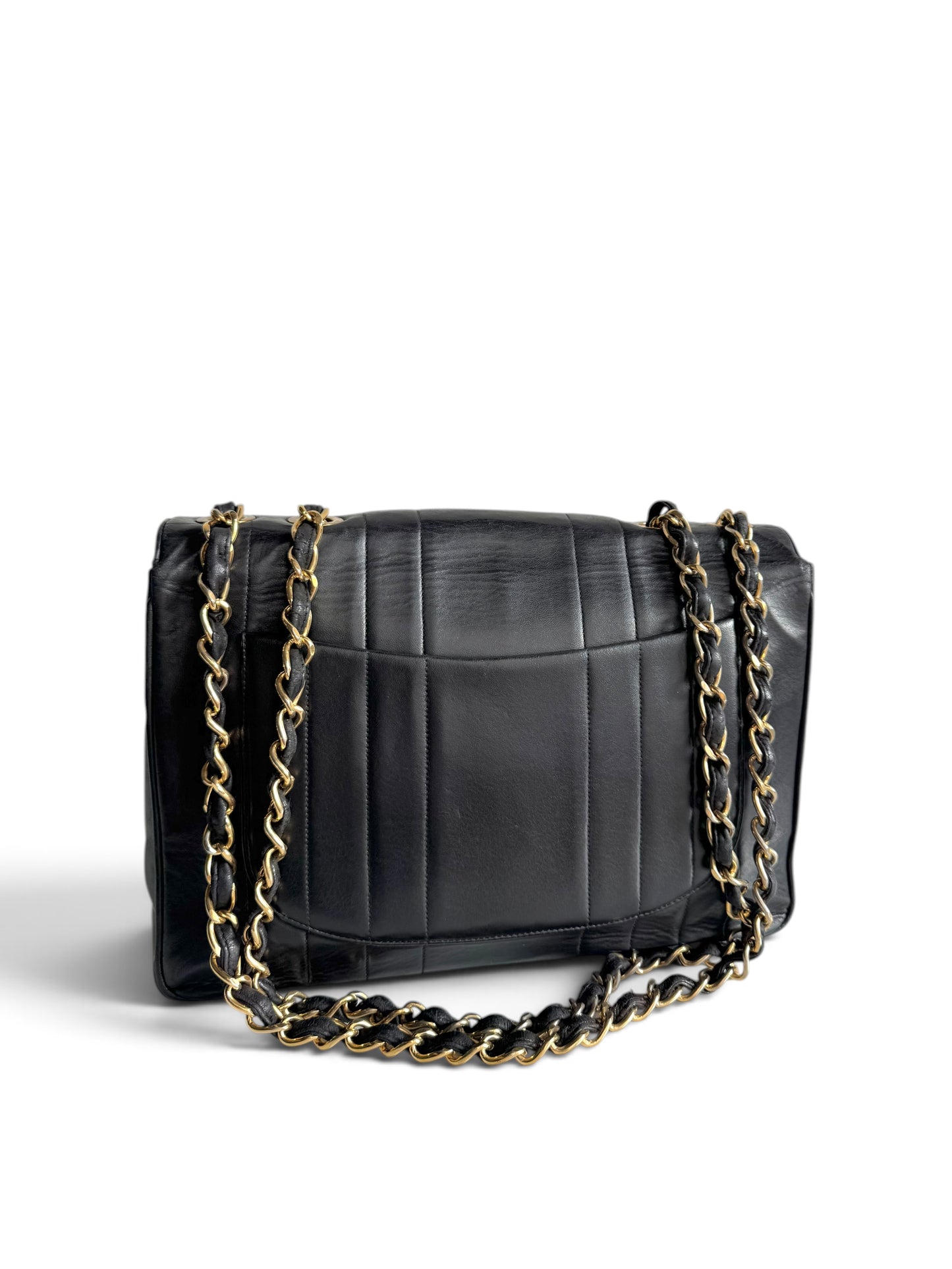 CHANEL Lambskin Vertical Quilt Jumbo Single Flap