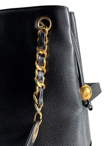 CHANEL Caviar CC Shoulder Bag