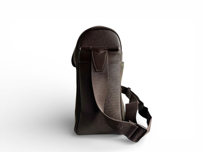 Louis Vuitton Taiga Taimyr Messenger Bag