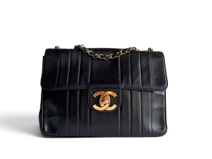 CHANEL Lambskin Vertical Quilt Jumbo Single Flap