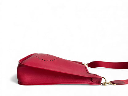HERMES Courchevel Evelyne GM Rouge