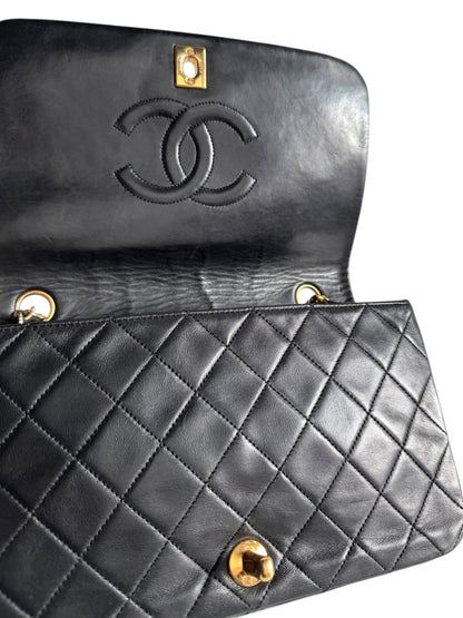 CHANEL Lambskin Vintage Single Flap Bag
