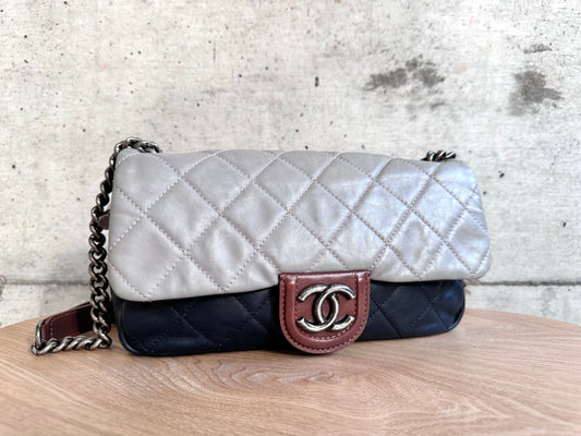 CHANEL 
Iridescent Calfskin Tri-Color Country Chic Flap