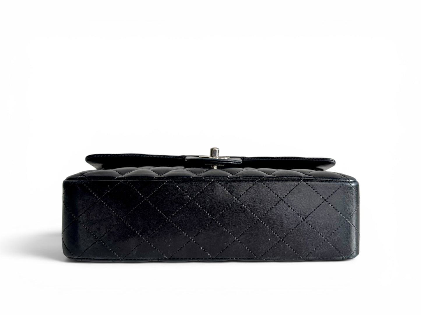 CHANEL Classic 11.12 Lambskin Medium Double Flap