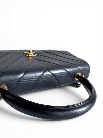 CHANEL Lambskin Chevron Quilted Kelly Flap