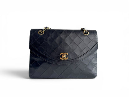 CHANEL Lambskin Quilted Medium Single Flap