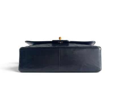 CHANEL Classic Lambskin Single Flap