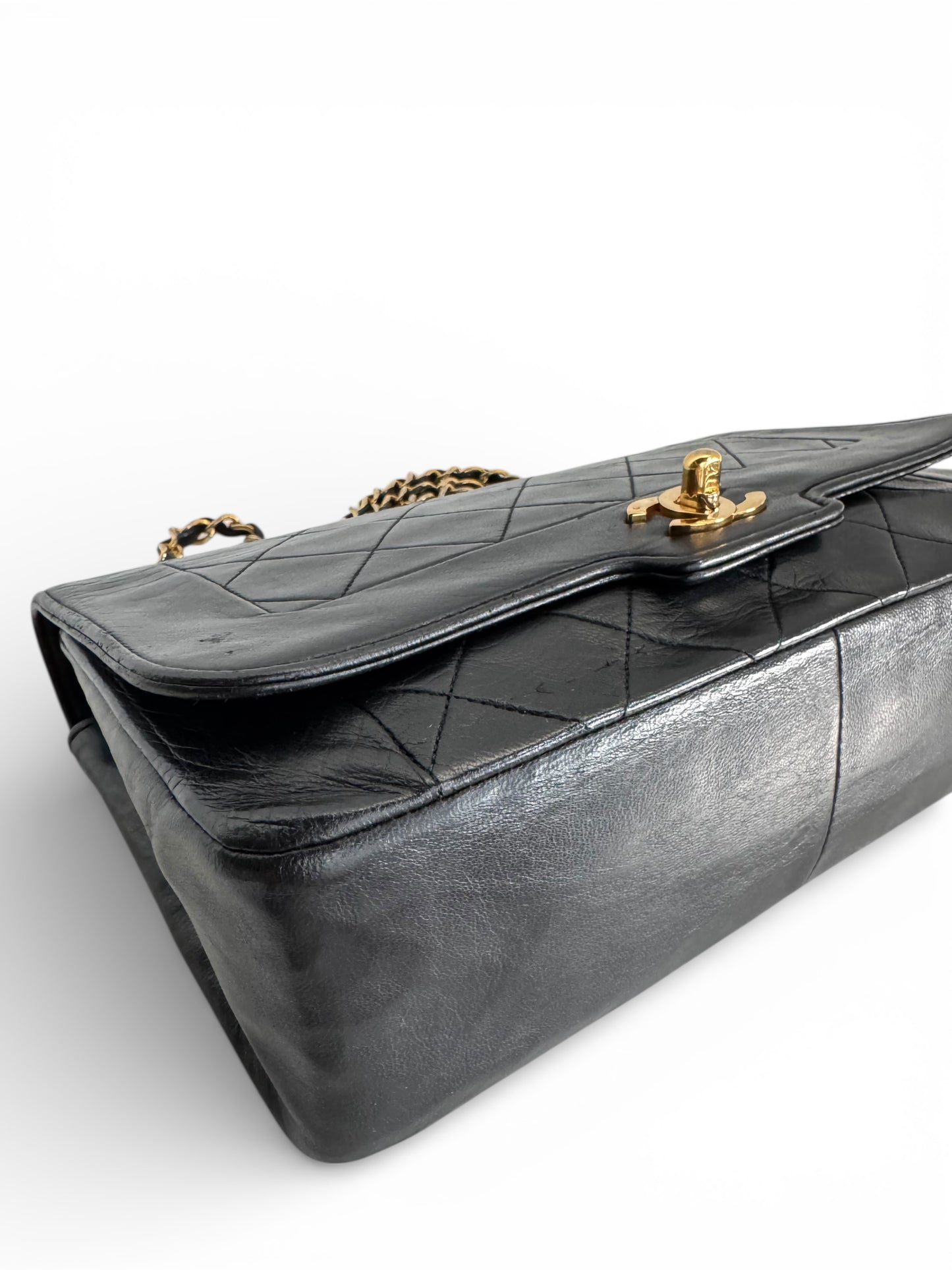 CHANEL Classic Lambskin Single Flap