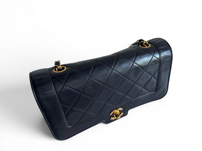 CHANEL Classic Lambskin Single Flap