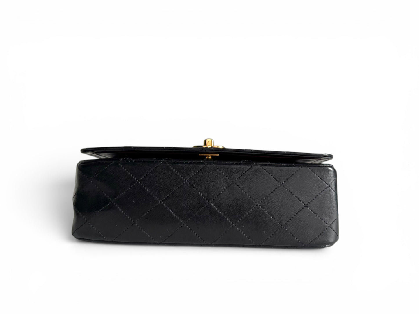 CHANEL Lambskin Quilted Small Single Flap