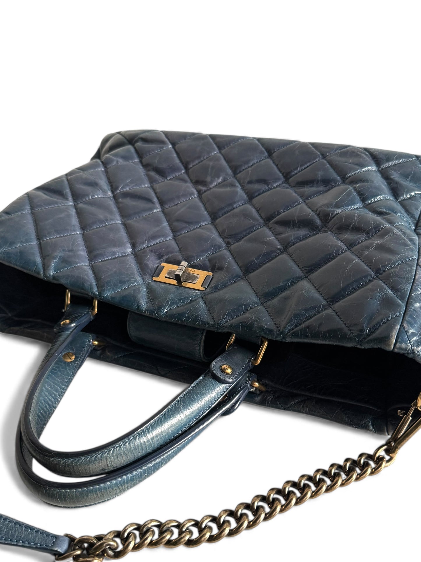 CHANEL 2.55 Reissue Glazed Tote