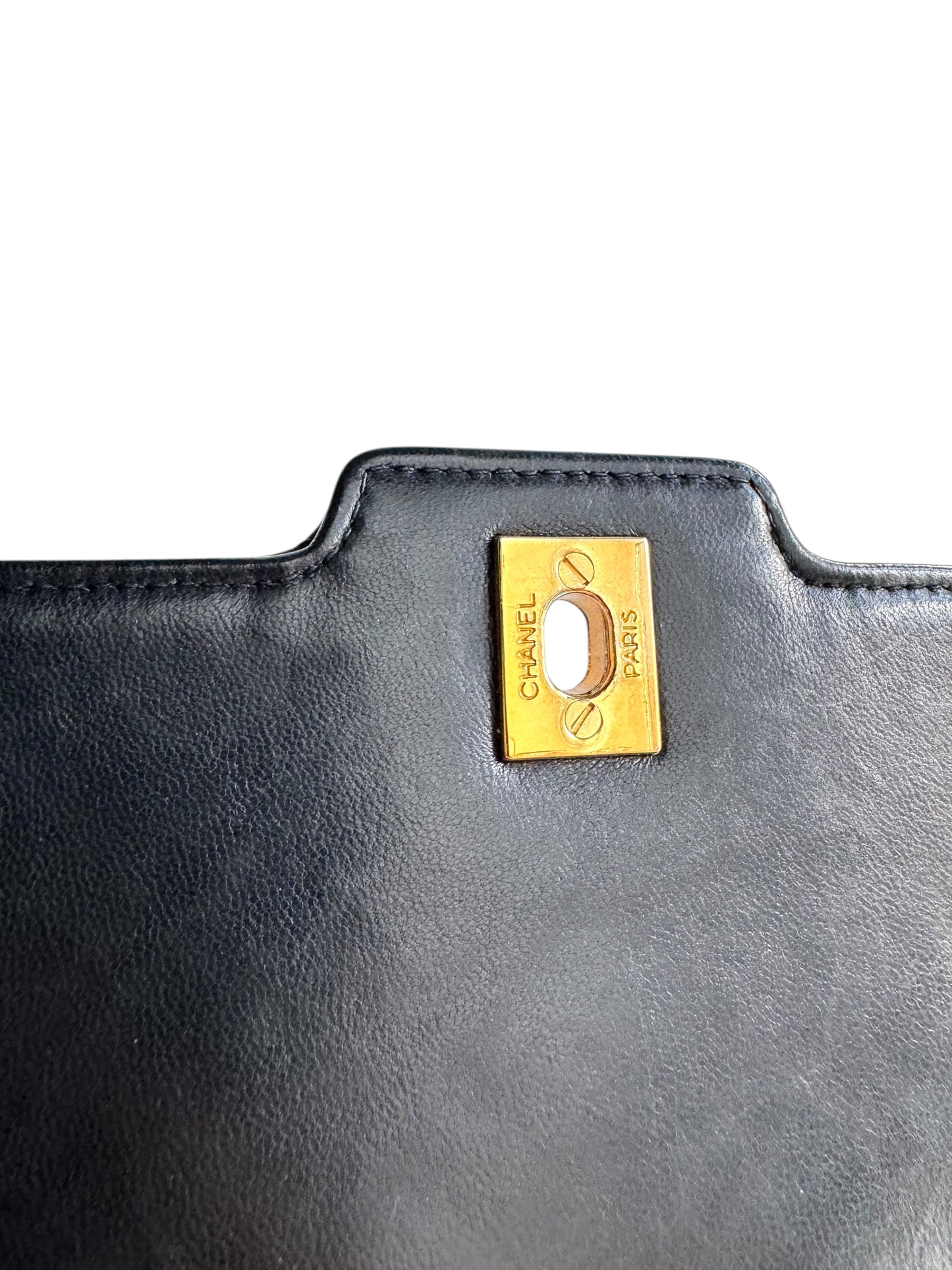 CHANEL Classic Lambskin Single Flap