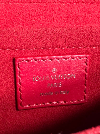 LOUIS VUITTON Calfskin New Wave Chain MM